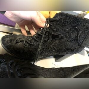 Paisley velvet booties